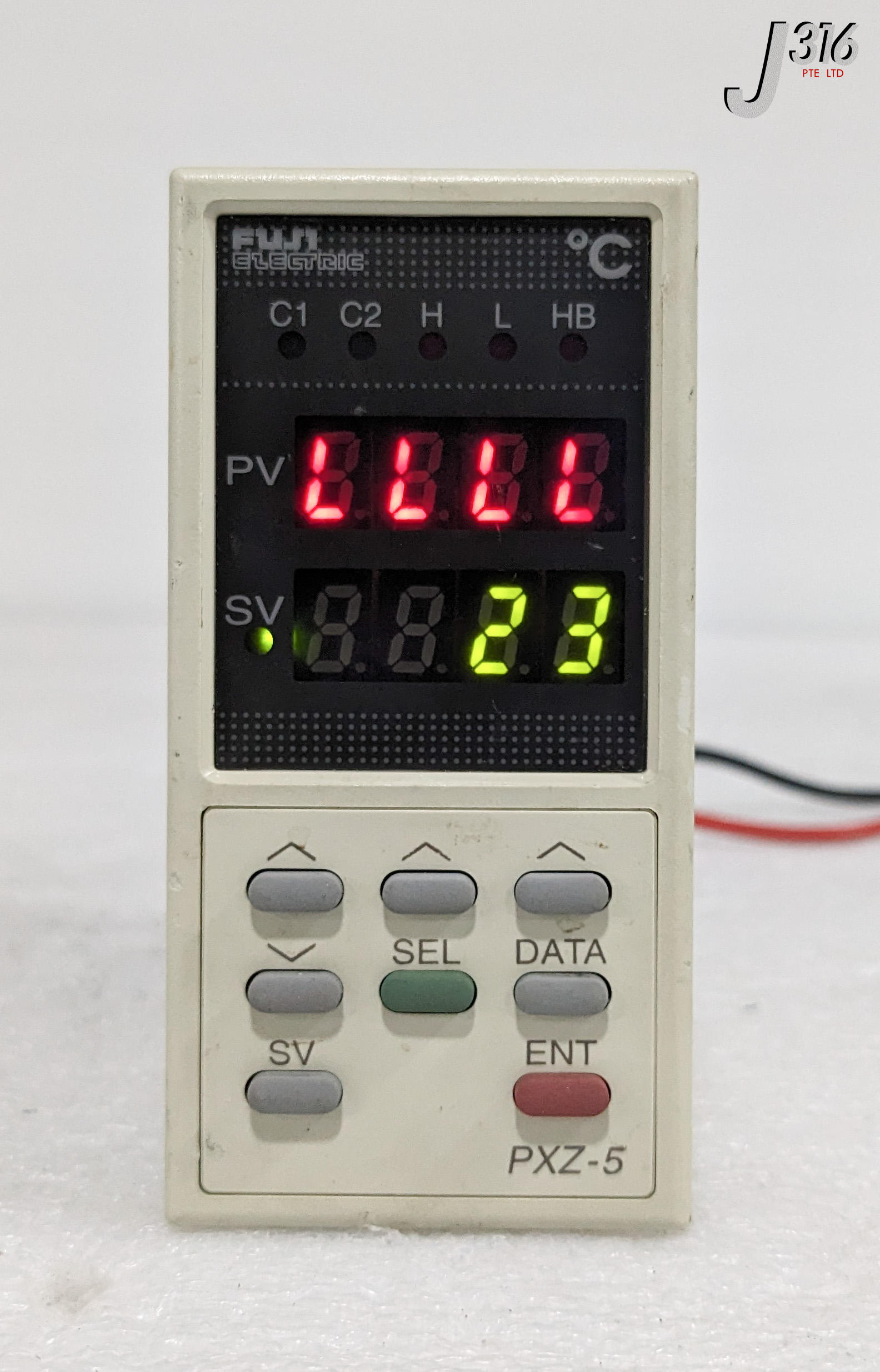 mmm..mmm 35269 FUJI ELECTRIC TEMPERATURE CONTROLLER, PXZ-5 PXZ5TCY1-1V000
